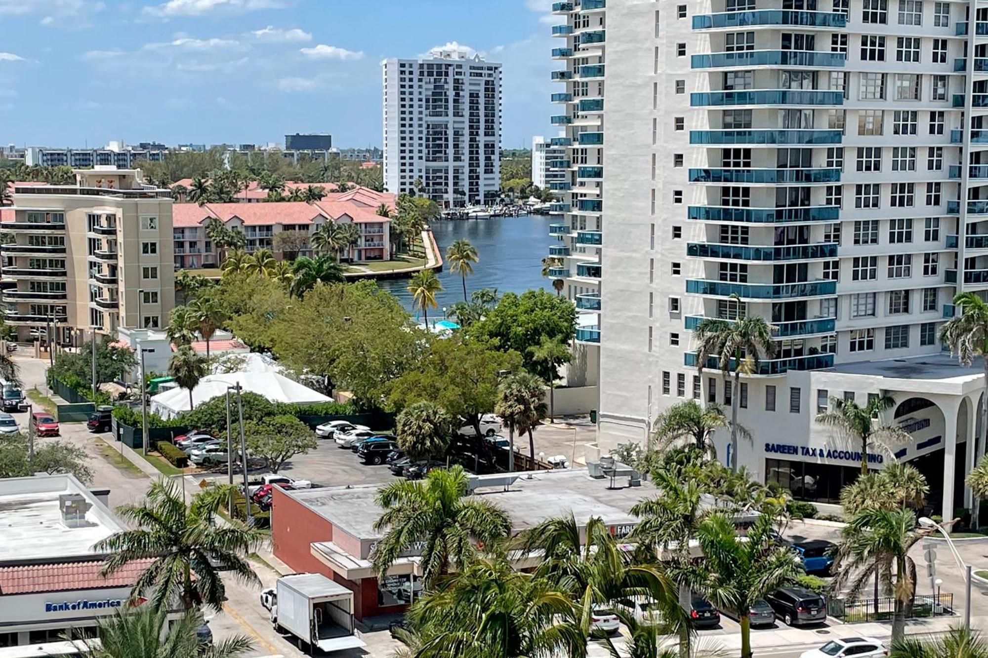 The Tides Apartments On The Beach Hollywood Exterior photo