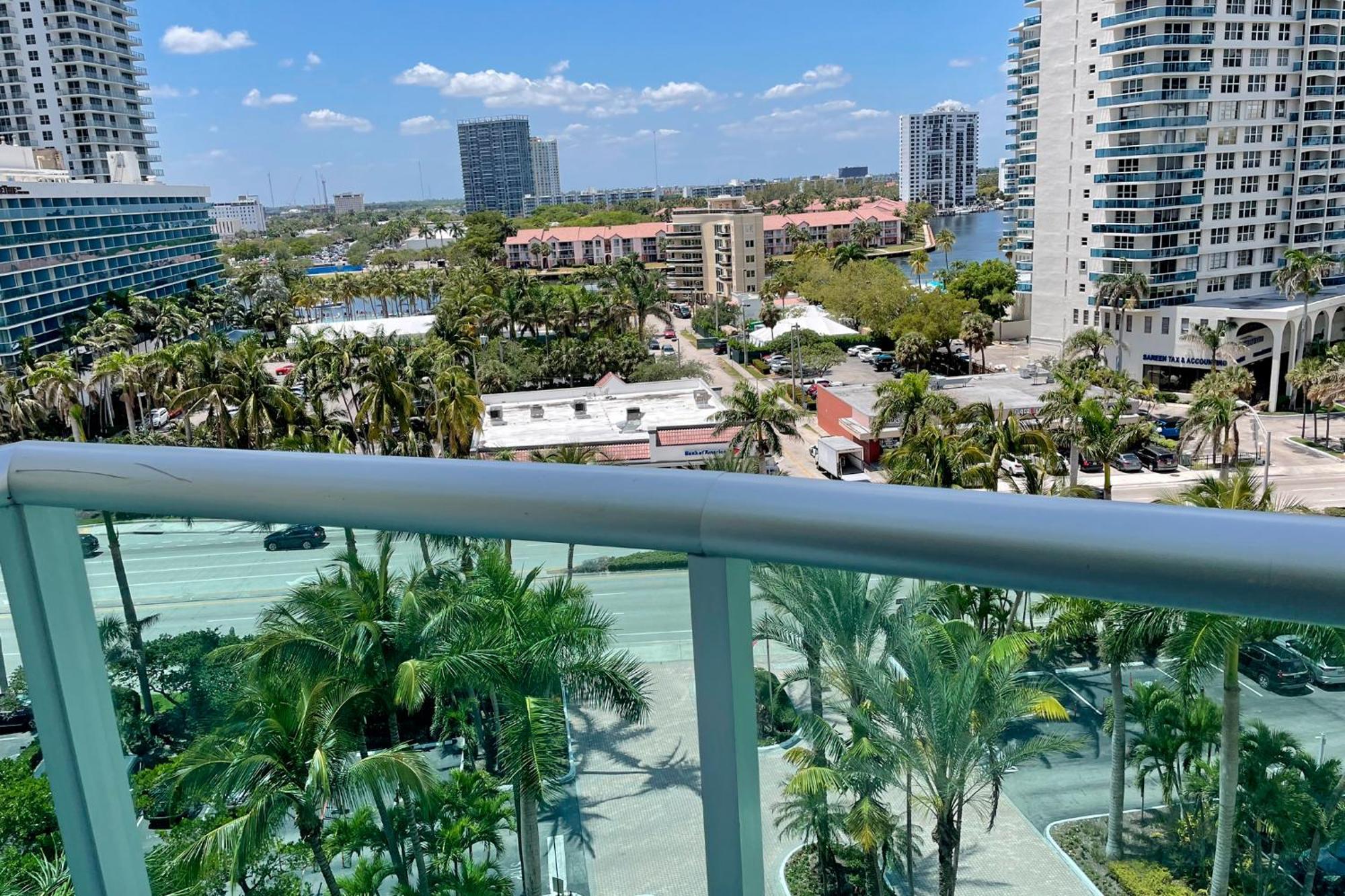 The Tides Apartments On The Beach Hollywood Exterior photo